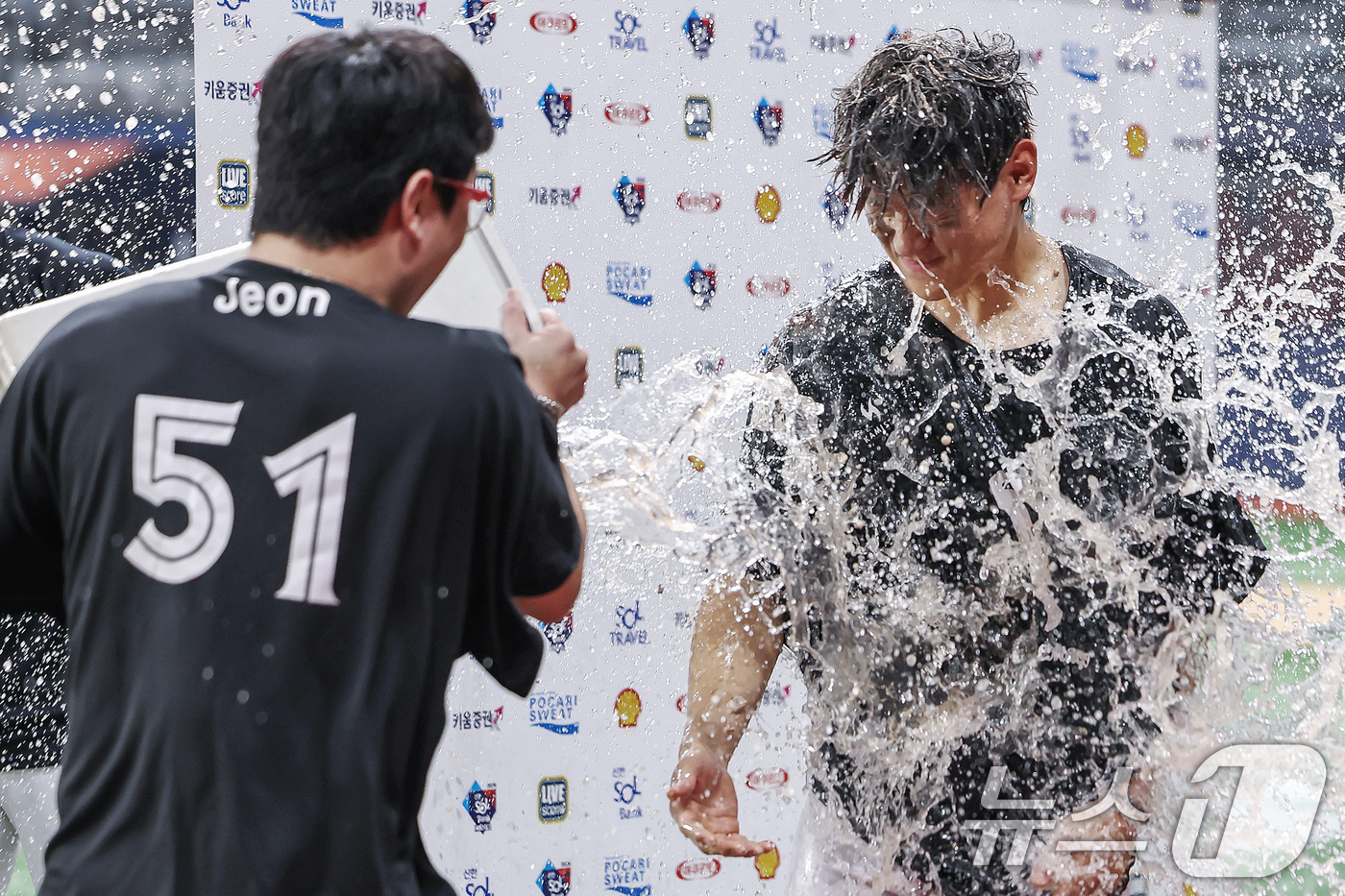 (서울=뉴스1) 민경석 기자 = 15일 오후 서울 구로구 고척스카이돔에서 열린 프로야구 '2024 신한 SOL Bank KBO리그' KIA 타이거즈와 키움 히어로즈와의 경기가 KI …