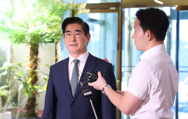 김용현 국방부 장관 후보자 첫 출근