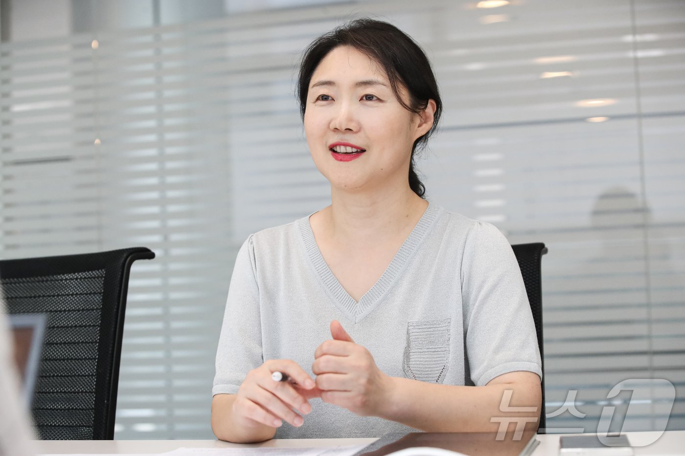 본문 이미지 - 민수아 삼성액티브자산운용 대표가 16일 서울 서초구 사옥에서 뉴스1과 인터뷰하고 있다. 2024.8.16/뉴스1 ⓒ News1 이승배 기자