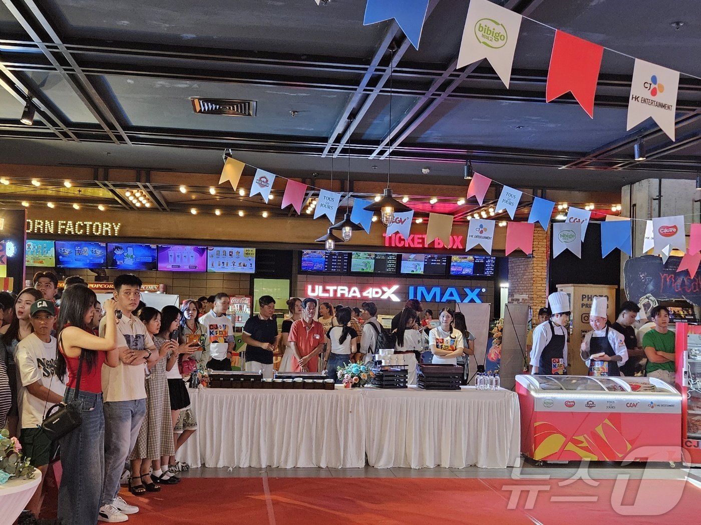 본문 이미지 - CJ그룹은 지난 10일부터 9월 1일까지 베트남에서 K컬처 축제 'CJ K FESTA'를 연다.ⓒ 뉴스1/김진희 기자.