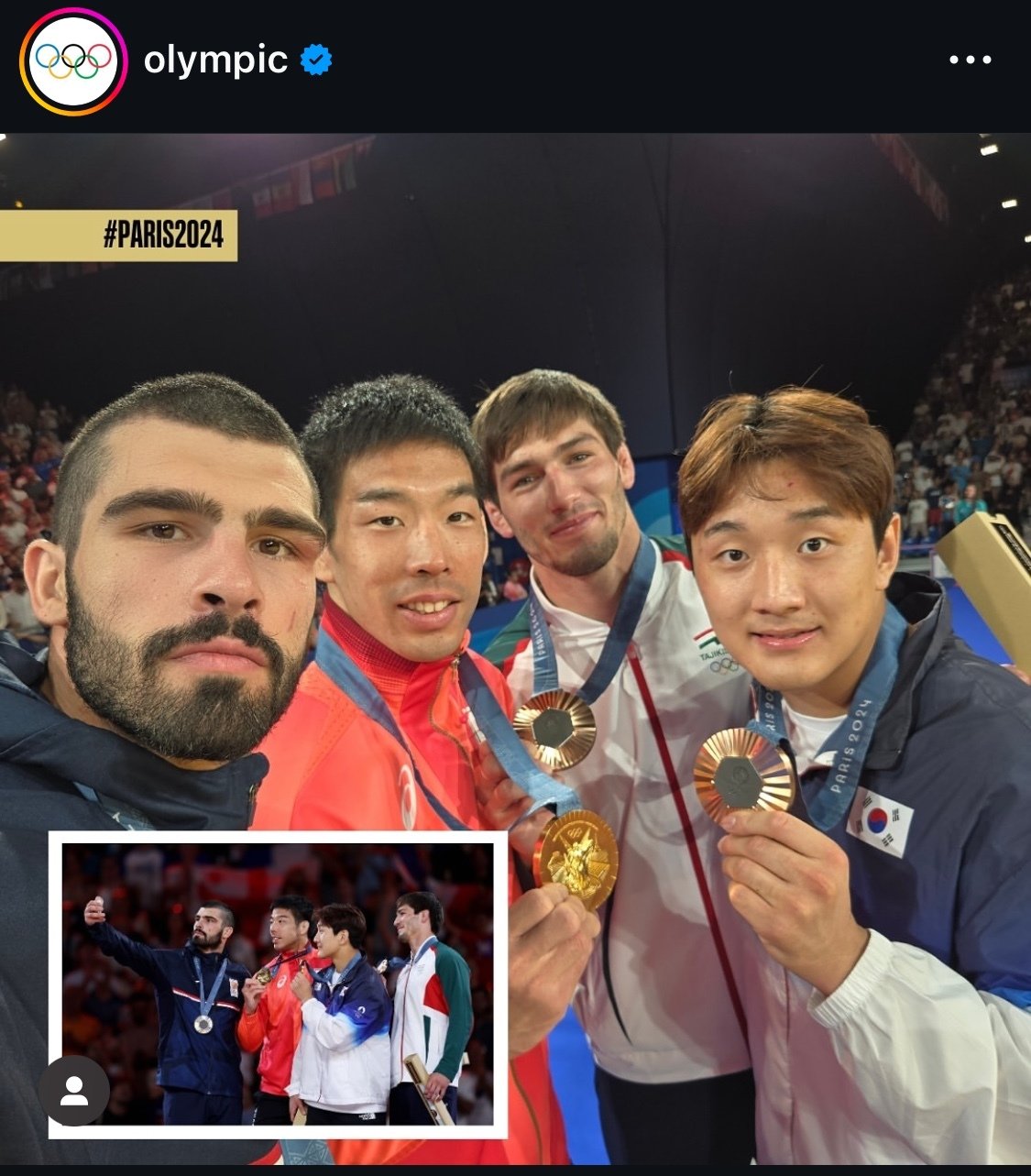 IOC가 공식 인스타그램에 공개한 이준환의 시상대 셀피 원본 사진.&#40;IOC 공식 인스타그램 갈무리&#41;