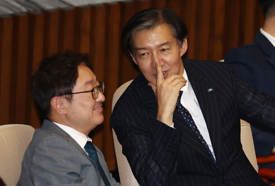 박범계 "'李 유죄' 왜 하필 지금이냐"…조국 "충언은 귀에 거슬려"