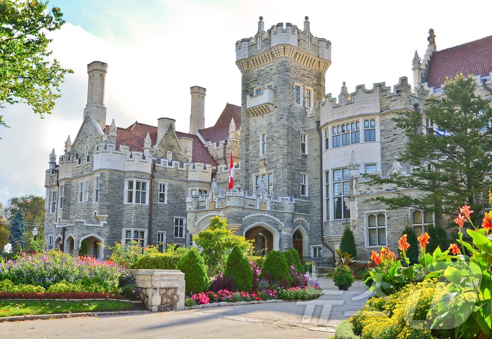 고딕 리바이얼 양식의 성 카사로마&#40;Casa Loma 제공&#41;