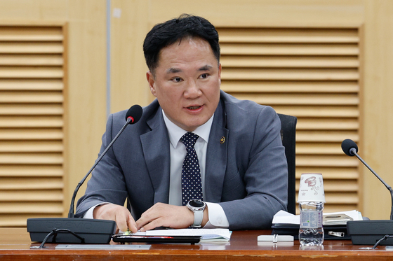 종합특검, 백원국 전 국토차관 소환…양평고속道 특혜 의혹 조사