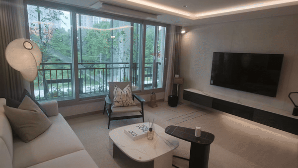 본문 이미지 - '용인 둔전역 에피트' 견본주택에서 둘러 본 전용 84㎡ A타입 모습.