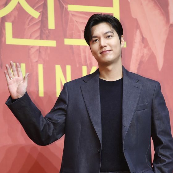 [단독] 이민호, 데뷔 후 첫 토크쇼 예능 나간다…'유퀴즈' 출격