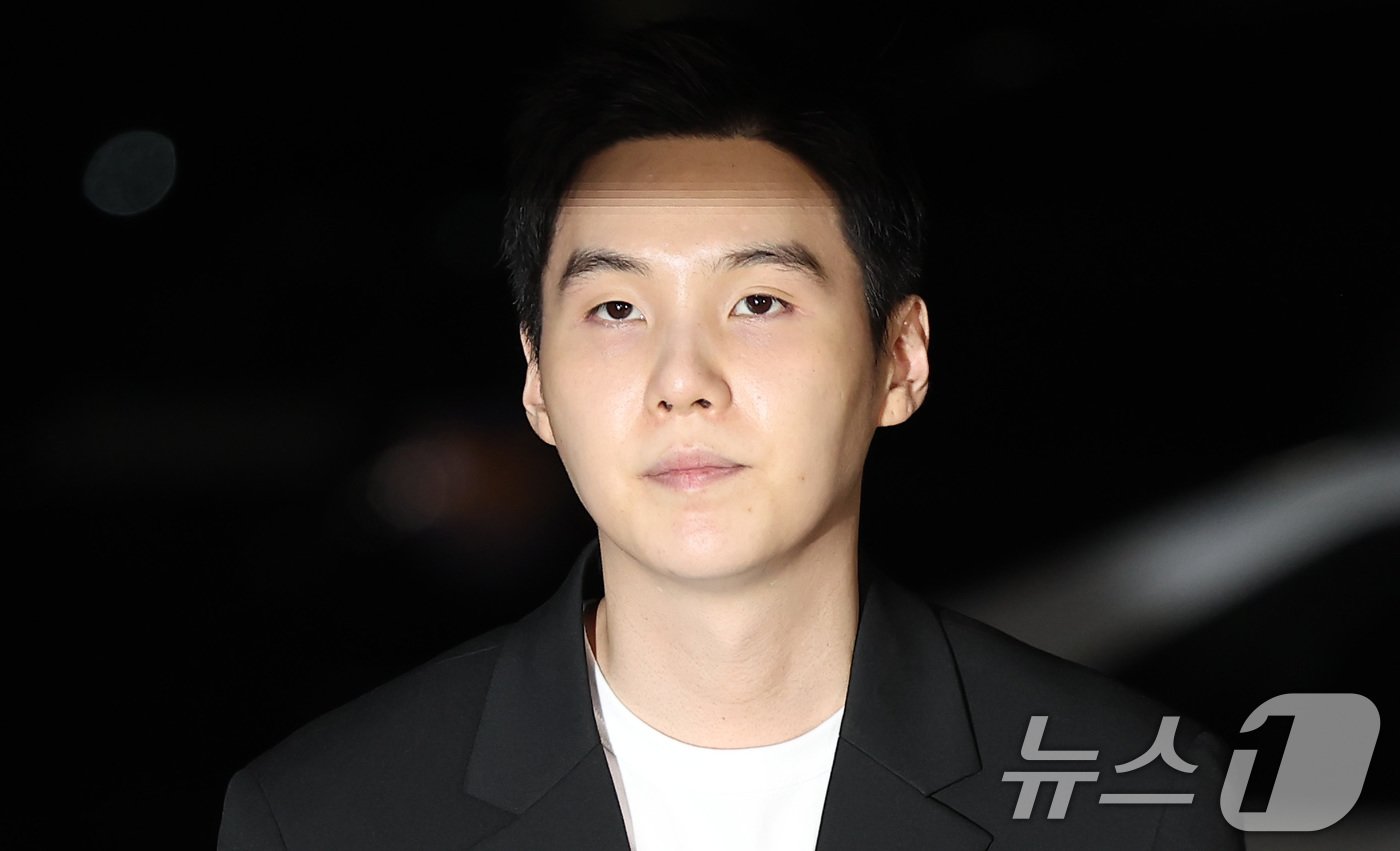 본문 이미지 - 그룹 방탄소년단(BTS)의 멤버 슈가ⓒ News1 김성진 기자