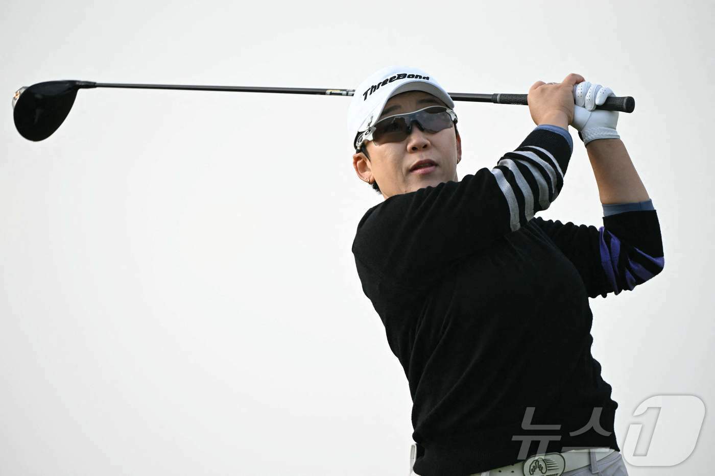 본문 이미지 - AIG 여자오픈 3라운드까지 선두인 신지애. ⓒ AFP=뉴스1