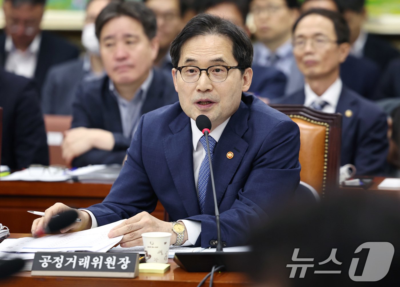 본문 이미지 - 한기정 공정거래위원장이 26일 오전 서울 여의도 국회에서 열린 정무위원회 전체회의에 출석해 질의에 답변하고 있다. 2024.8.26/뉴스1 ⓒ News1 구윤성 기자