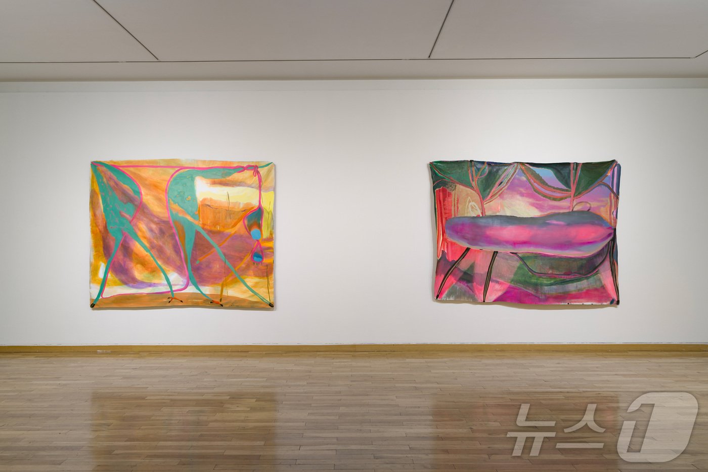 본문 이미지 - 박다솜, &#39;지금의 화면&#39; 전시 전경. 금호미술관 제공.