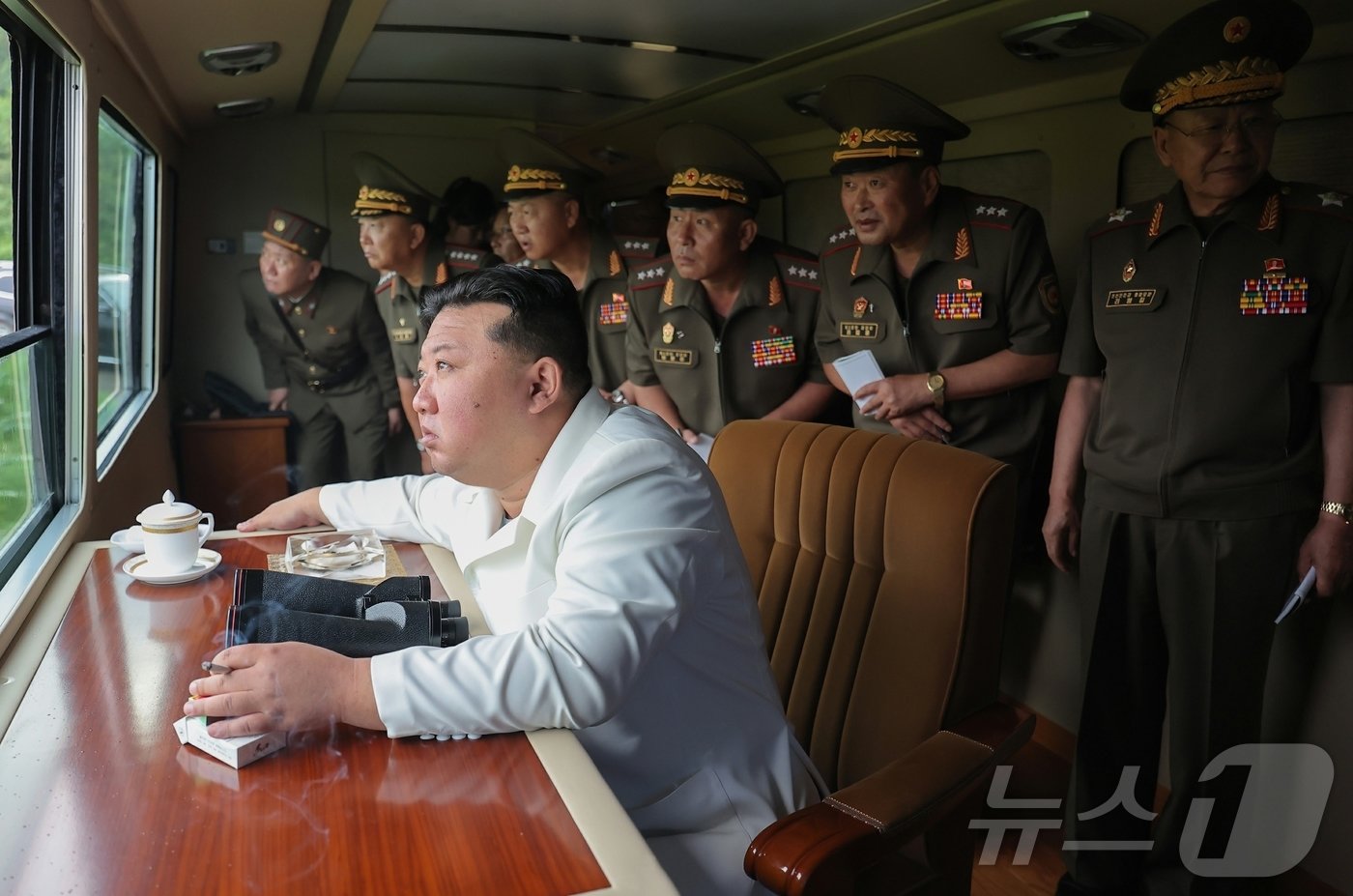 본문 이미지 - (평양 노동신문=뉴스1) = 북한 김정은 노동당 총비서. [국내에서만 사용가능. 재배포 금지. DB 금지. For Use Only in the Republic of Korea. Redistribution Prohibited] rodongphoto@news1.kr