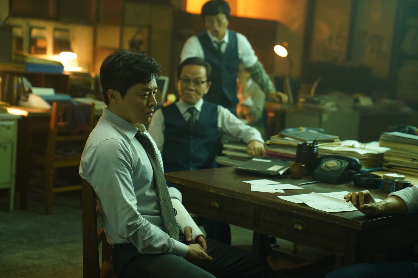 본문 이미지 - '행복의 나라' 스틸 컷