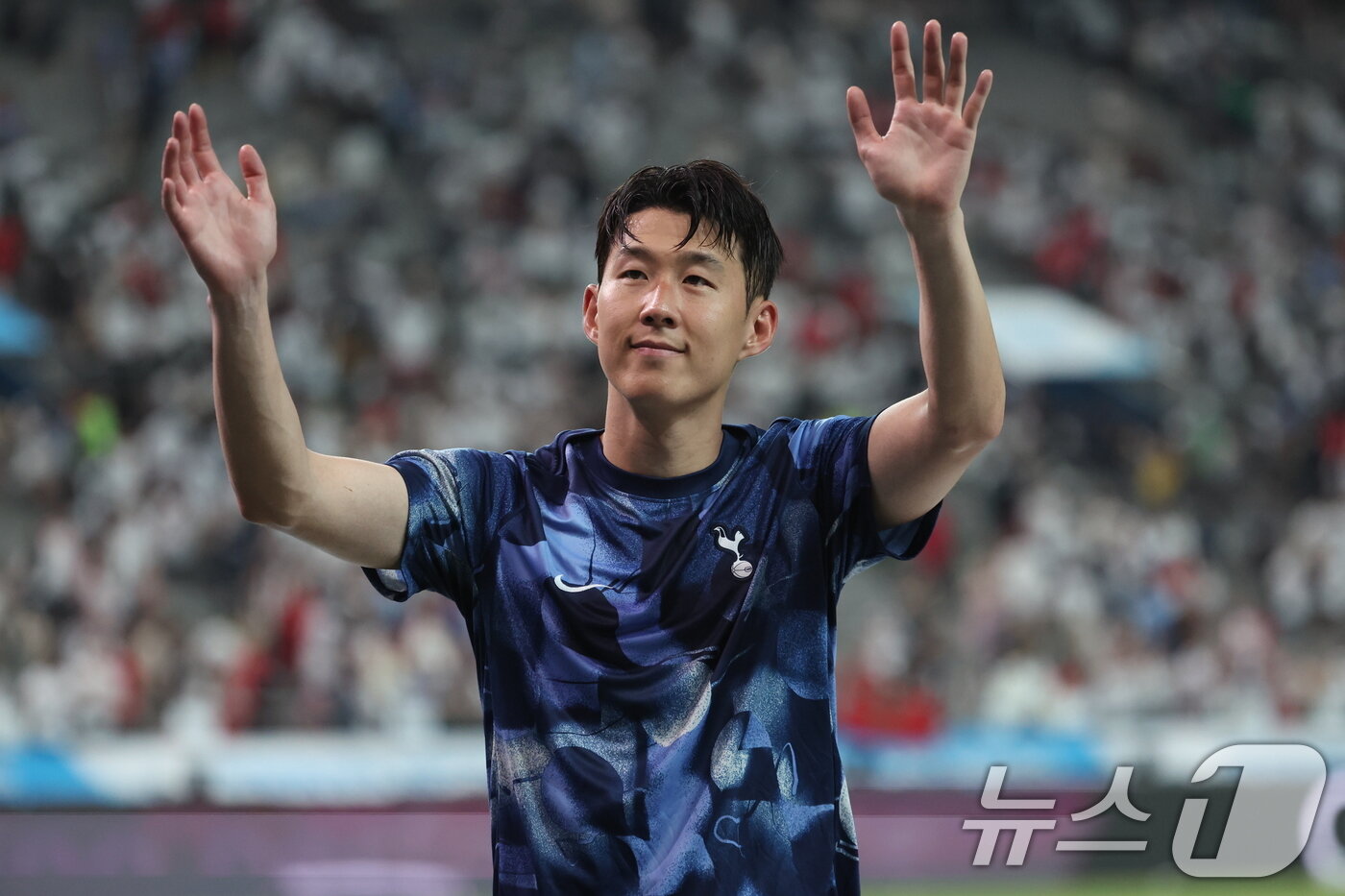본문 이미지 - 지난해 쿠팡플레이시리즈 일정으로 방한한 손흥민. 2024.8.3/뉴스1 ⓒ News1 박지혜 기자