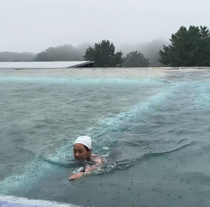 본문 이미지 - 유리 SNS 영상 갈무리