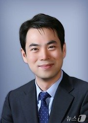 본문 이미지 - KAIST 문술미래전략대학원 전우정 교수