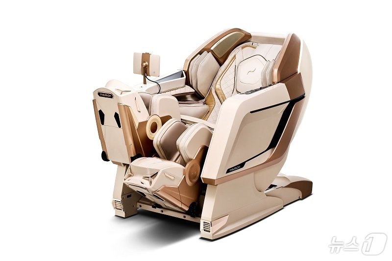 본문 이미지 - 바디프랜드의 하이엔드 제품 '파라오네오 Audio Speakers by Bang&Olufsen'.(바디프랜드 제공)