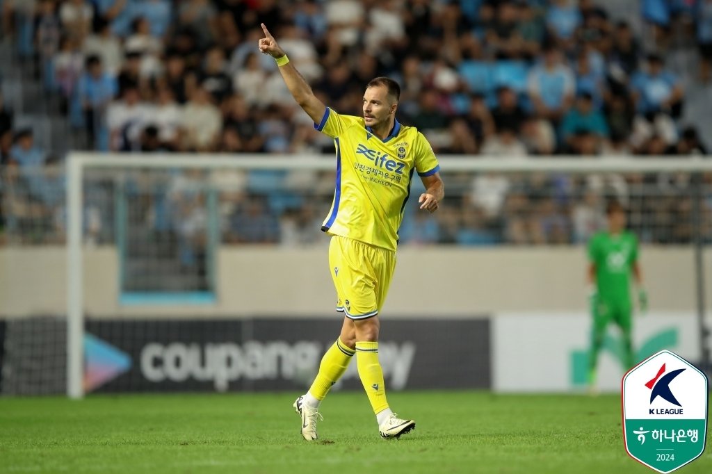 본문 이미지 - 인천 유나이티드의 공격수 무고사. (한국프로축구연맹 제공)