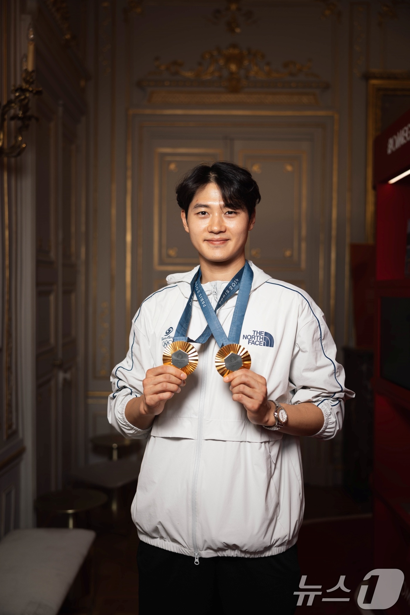 (서울=뉴스1) 박지혜 기자 = 올림픽 공식 타임키퍼 오메가는 2024 파리 올림픽 대한민국 개인 첫 금메달리스트인 오상욱에게 ‘씨마스터 다이버 300M - 파리 2024 올림픽 …