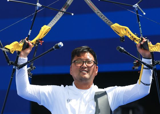 '올림픽 영웅 김우진·박경모의 고향' 옥천군에 양궁협회 출범