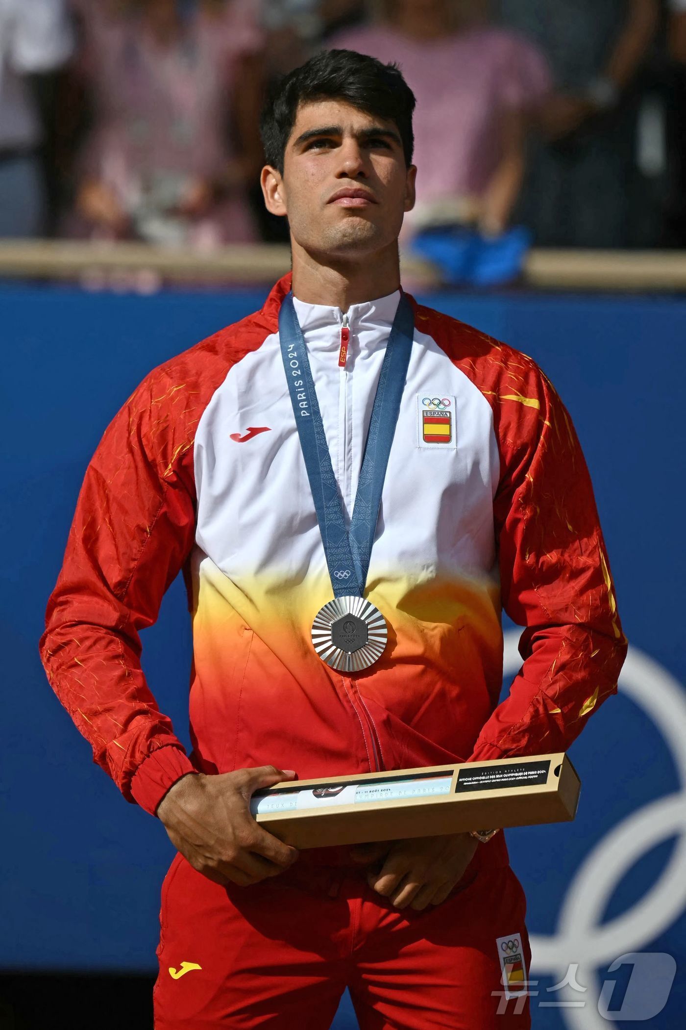 본문 이미지 - 파리 올림픽 테니스 남자 단식에서 은메달을 딴 알카라스.ⓒ AFP=뉴스1