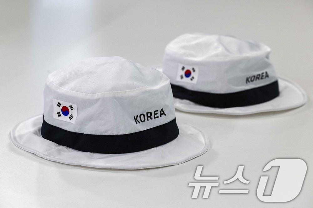 (서울=뉴스1) = 2024 파리올림픽 5관왕에 성공한 한국 양궁의 뒤에는 현대자동차 그룹의 기술력이 있었다.현대차그룹은 도쿄올림픽 종료 직후부터 양궁 선수들과 코치진의 의견을 적 …