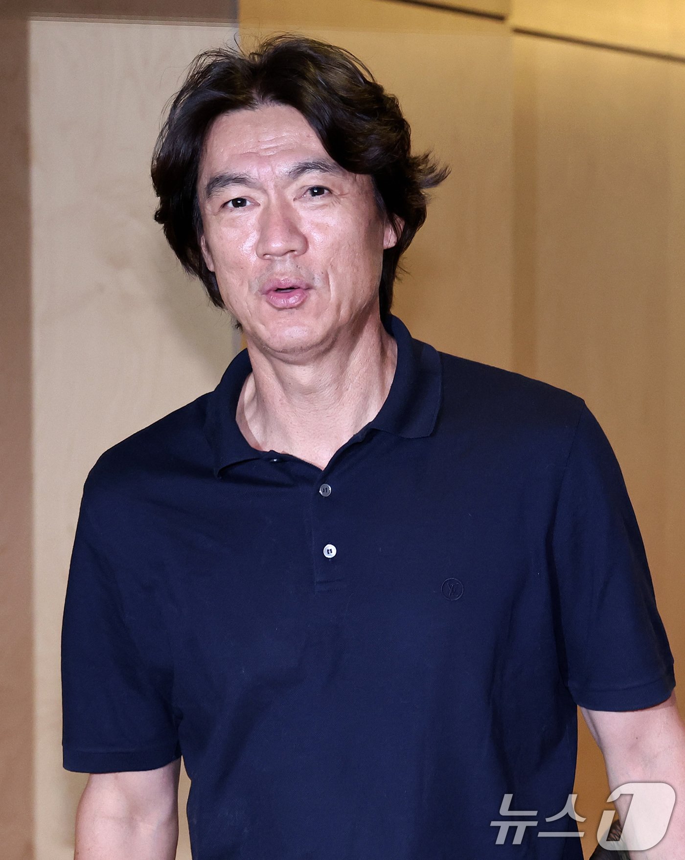 본문 이미지 - 홍명보 대한민국 축구대표팀 감독이 6일 오후 서울 종로구 축구회관에서 열린 한국축구기술철학워크숍에 참석하고 있다. 2024.8.6/뉴스1 ⓒ News1 구윤성 기자