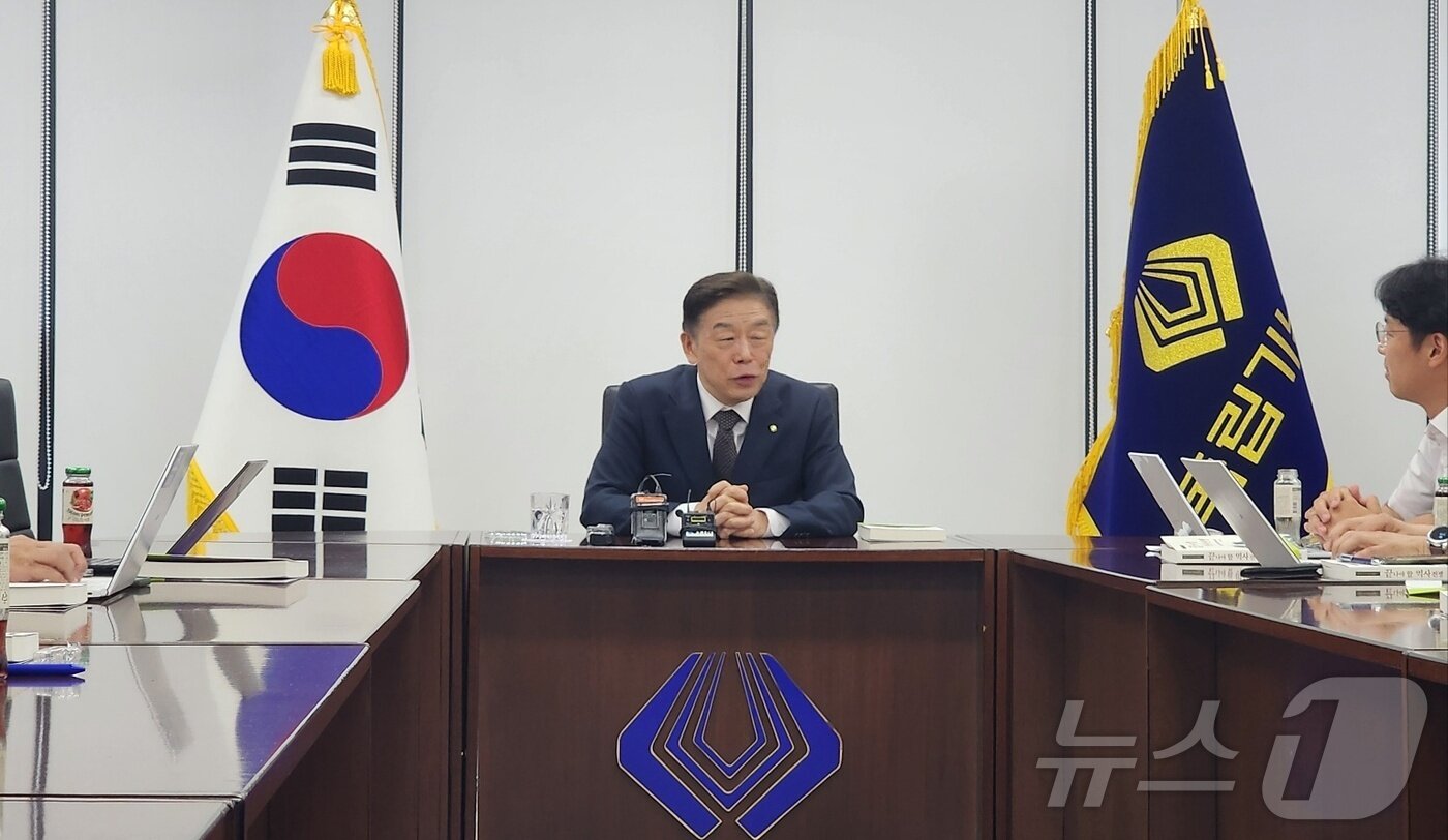본문 이미지 - 김형석 독립기념관장은 8일 취임식을 마친 뒤 기자들과 만나 뉴라이트 역사관 등 그동안 제기된 문제에 대해 직접 해명했다. 2024.8.8 /뉴스1ⓒNews1 이시우 기자.