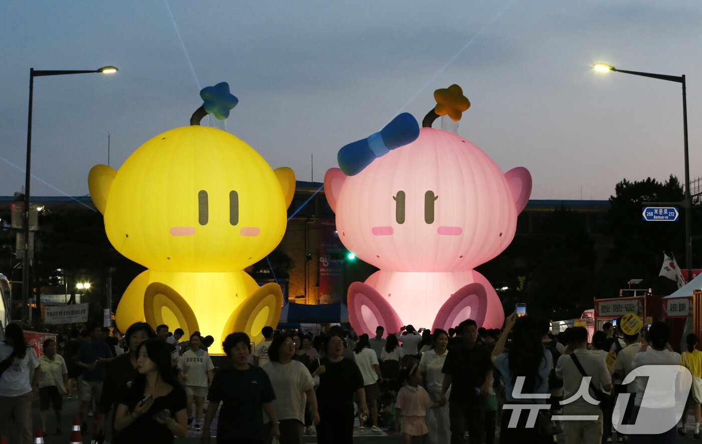 본문 이미지 - 지난해 대전0시축제 모습 2024.8.9/뉴스1 ⓒ News1 김기태 기자