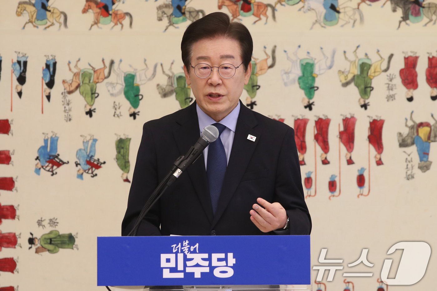 본문 이미지 - 이재명 더불어민주당 대표가 1일 오후 서울 여의도 국회에서 가진 한동훈 국민의힘 대표와의 회담에서 모두발언을 하고 있다. 2024.9.1/뉴스1 ⓒ News1 이광호 기자