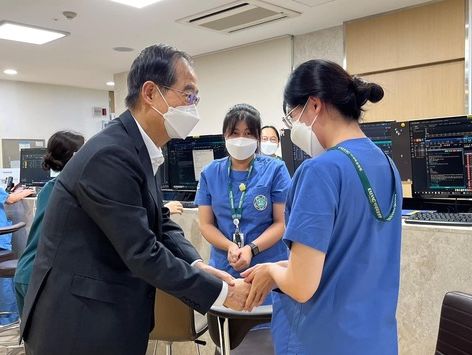 정부, 12일 '응급의료 종합상황' 브리핑…한 총리, 국민에 당부 전한다