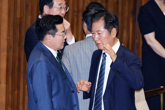 정청래, 당대표 선거 조기 과열에 "나나 박찬대 누가 돼도 무관"