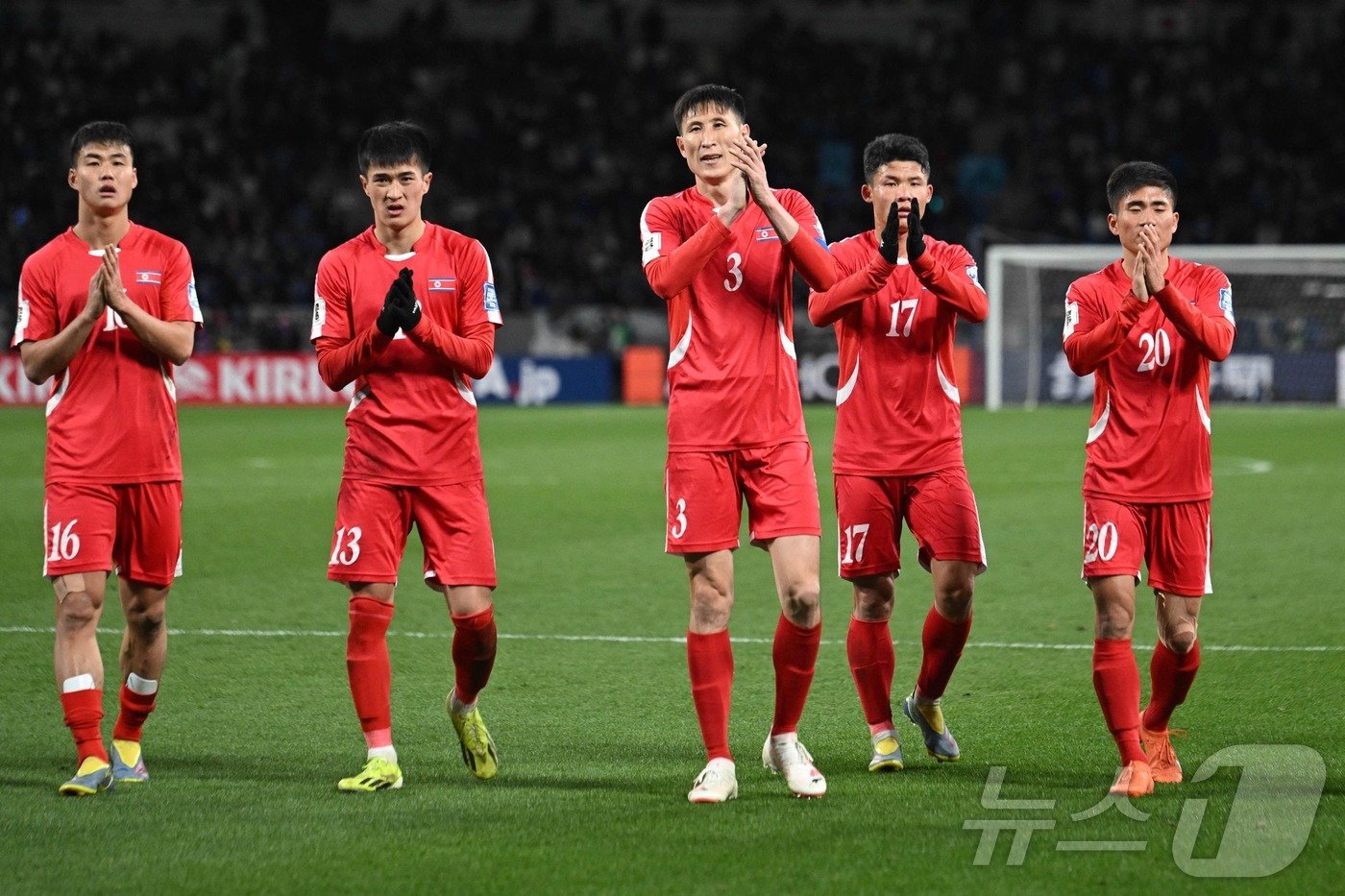 북한 축구대표팀. ⓒ AFP=뉴스1