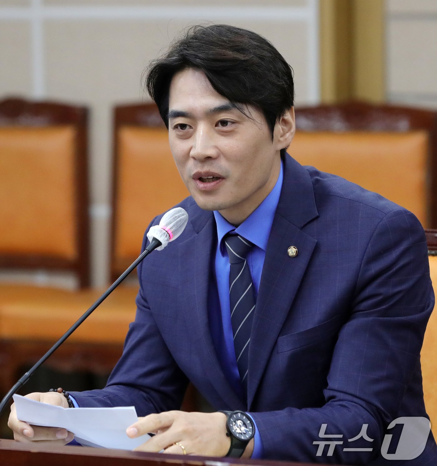 본문 이미지 - 한준호 더불어민주당 최고위원이 11일 전북자치도 전주시 전북특별자치도청에서 열린 2024 더불어민주당·전북특별자치도 예산정책협의회에서 모두 발언을 하고 있다. 2024.9.11/뉴스1 ⓒ News1 유경석 기자