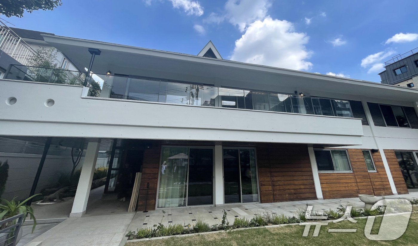 본문 이미지 - 서울 중구 장충동 스타벅스 장충라운지R. 2024.9.11/뉴스1 ⓒ News1 임세영 기자