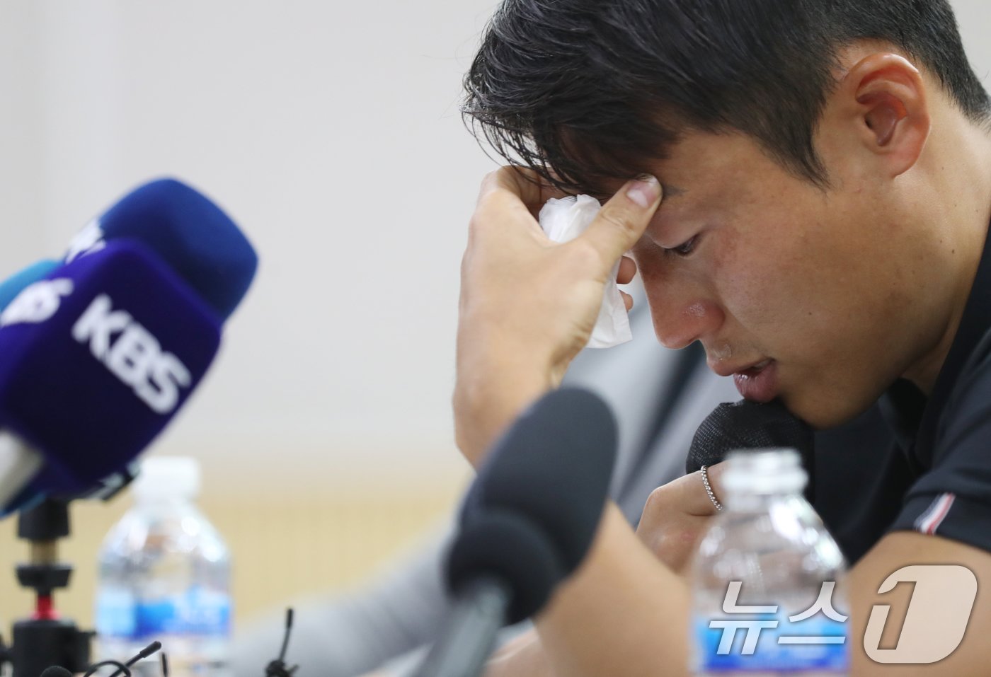 본문 이미지 - 승부 조작 혐의로 중국축구협회로부터 영구 제명 징계를 받은 축구선수 손준호(수원FC))/뉴스1 ⓒ News1 김영운 기자