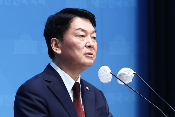 안철수 "특별감찰관, 시기 놓쳤어도 임명하면 국정기조 대전환"