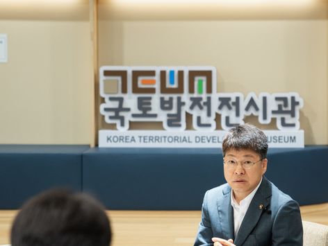 진현환 국토부 차관 "청년 건축인과 소통하고 지원 확대할 것"