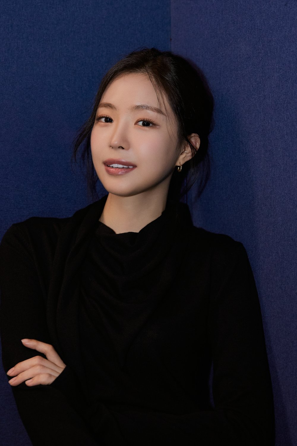 본문 이미지 - 손나은 / YG 엔터테인먼트