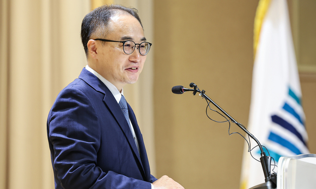 이원석 前검찰총장 "국정조사, 수년간 걸친 재판 며칠 만에 뒤집고 있어"