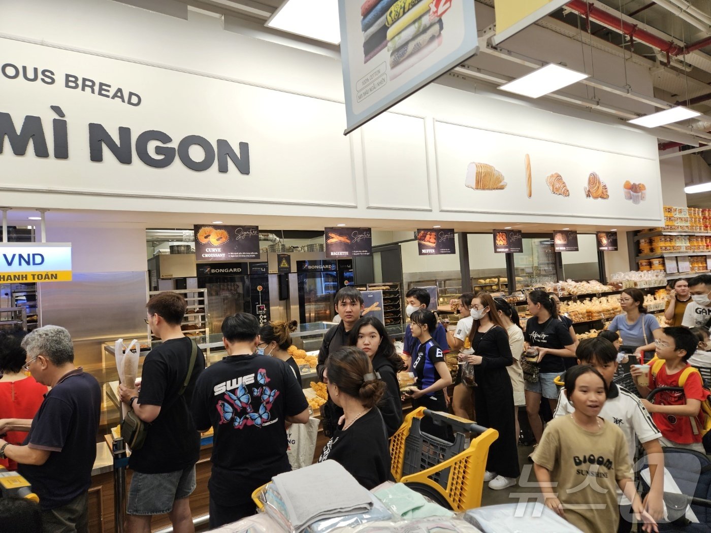 본문 이미지 - 베트남 호찌민 소재 이마트 살라점.ⓒ 뉴스1/김진희 기자.