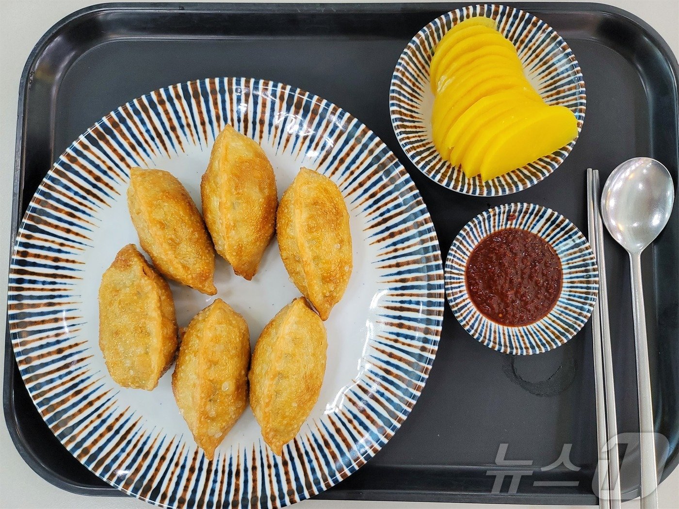 본문 이미지 - 삼송꾼만두 (한국도로공사 제공)