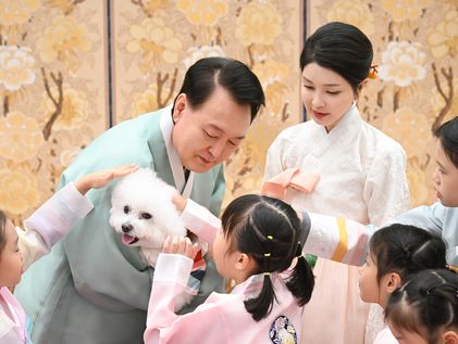 국힘 "김건희 여사에 권력 놀이 규정하며 도 넘은 인신공격"