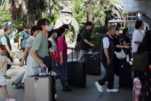 추석 연휴 제주에 22만9천명 입도 전망…특별기 7편 운항 예정