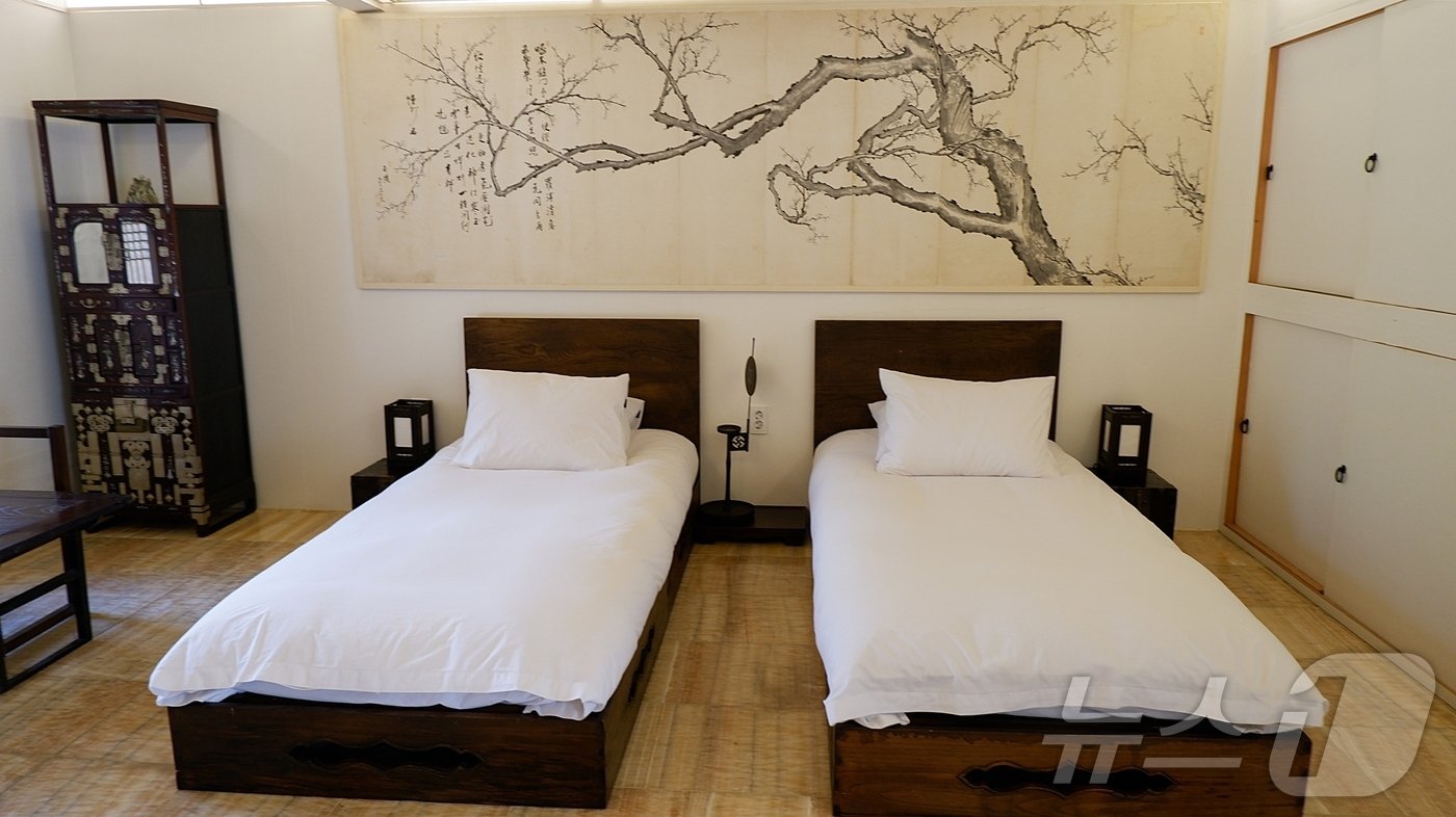 본문 이미지 - 프리미엄 스위트 객실 ⓒ News1 윤슬빈 기자