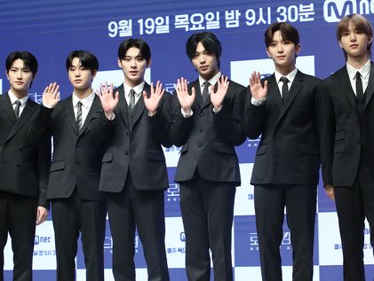 더뉴식스, '로드투킹덤' 출격한 싸이 보이그룹