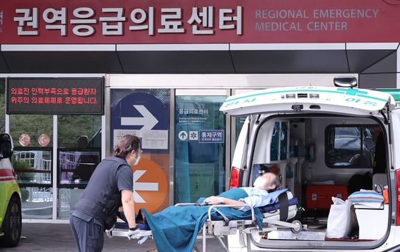 의사·간호사 때리고 욕하고…'응급실 폭력' 3년간 37% 증가