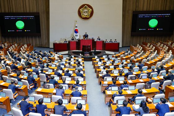 거부권 부담에 김여사 리스크 가중…윤 대통령, 버거운 10월