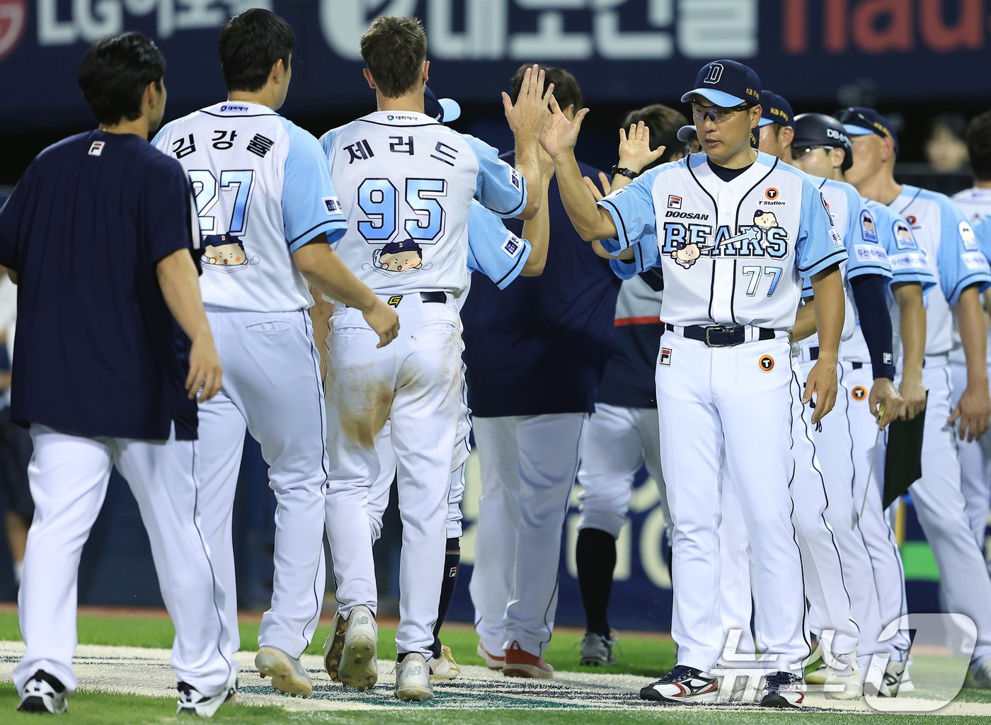 4위 수성을 노리는 두산 베어스. / 뉴스1 DB ⓒ News1 박정호 기자