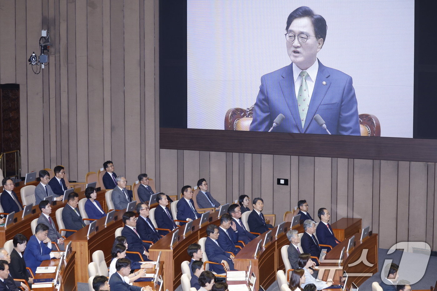 우원식 국회의장이 2일 오후 서울 여의도 국회 본회의장에서 열린 제22대 국회 개원식 겸 제418회 국회&#40;정기회&#41; 개회식에서 개회사를 하고 있다. 2024.9.2/뉴스1 ⓒ News1 안은나 기자