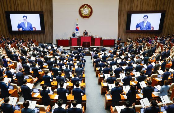 "국회의원 115명 임대업 의심"…28명만 신고, 모두 심사 통과